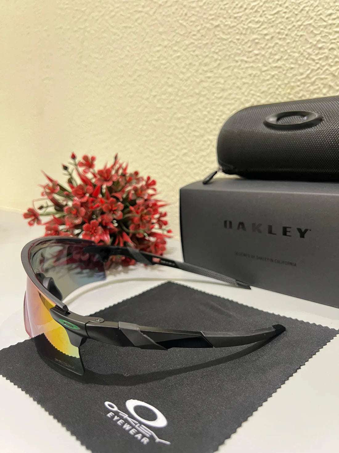 OAKLEY Encoder Sports Sunglasses (BLACK GREEN)